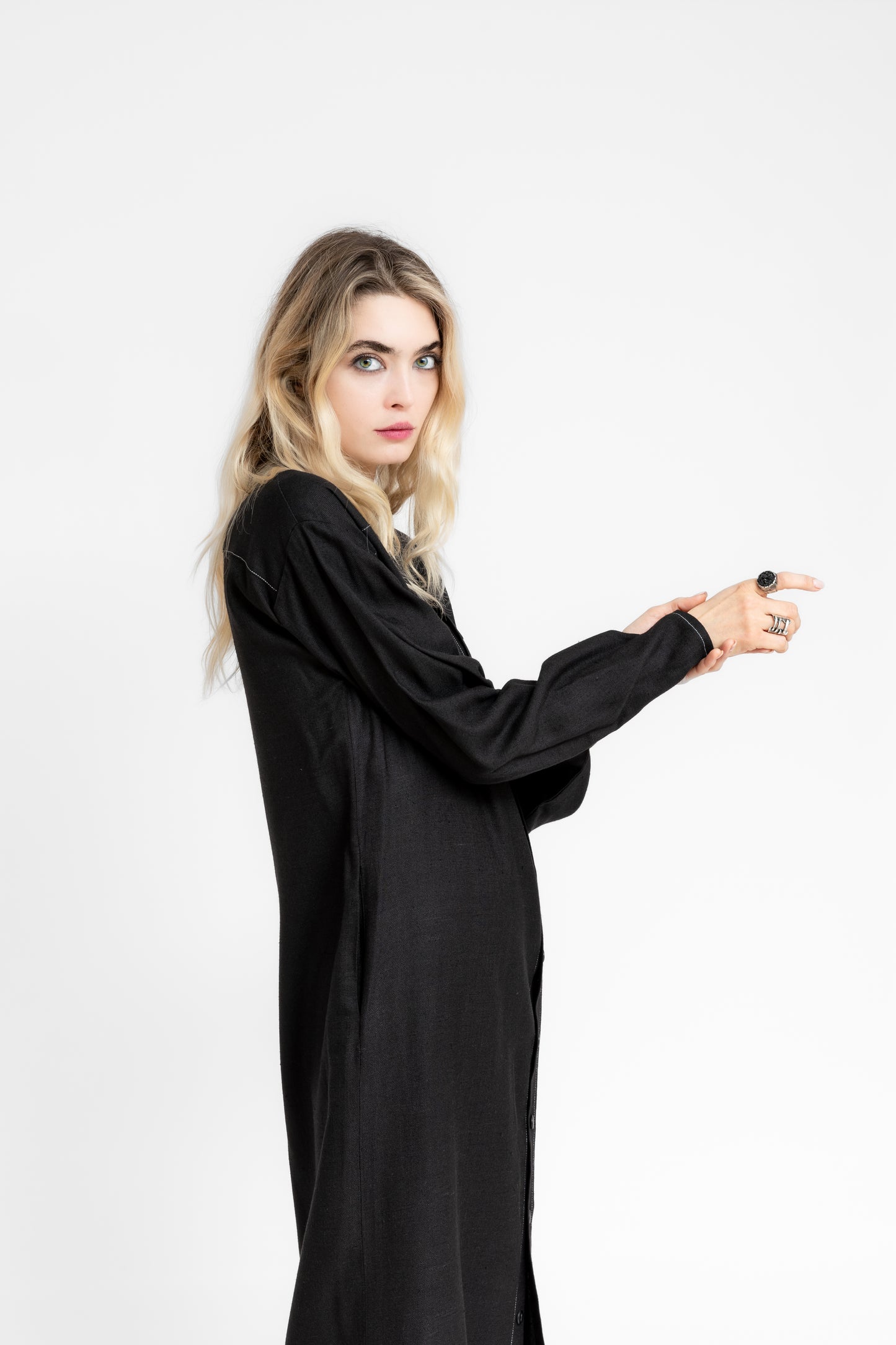BlackSandstorm | Maxi Shirtdress with contrasting thread details