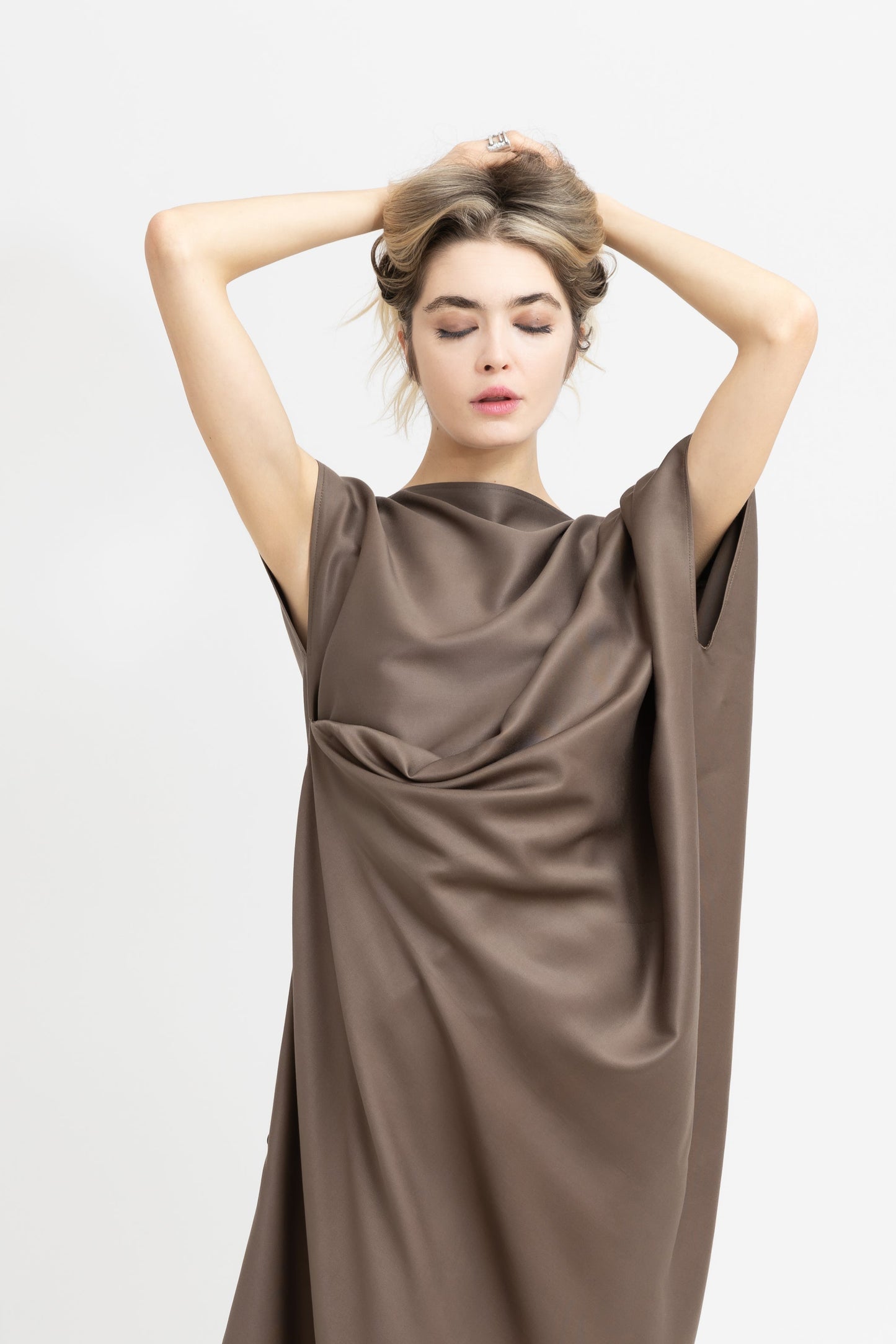 Sierra dramatic draping and flowing geometry