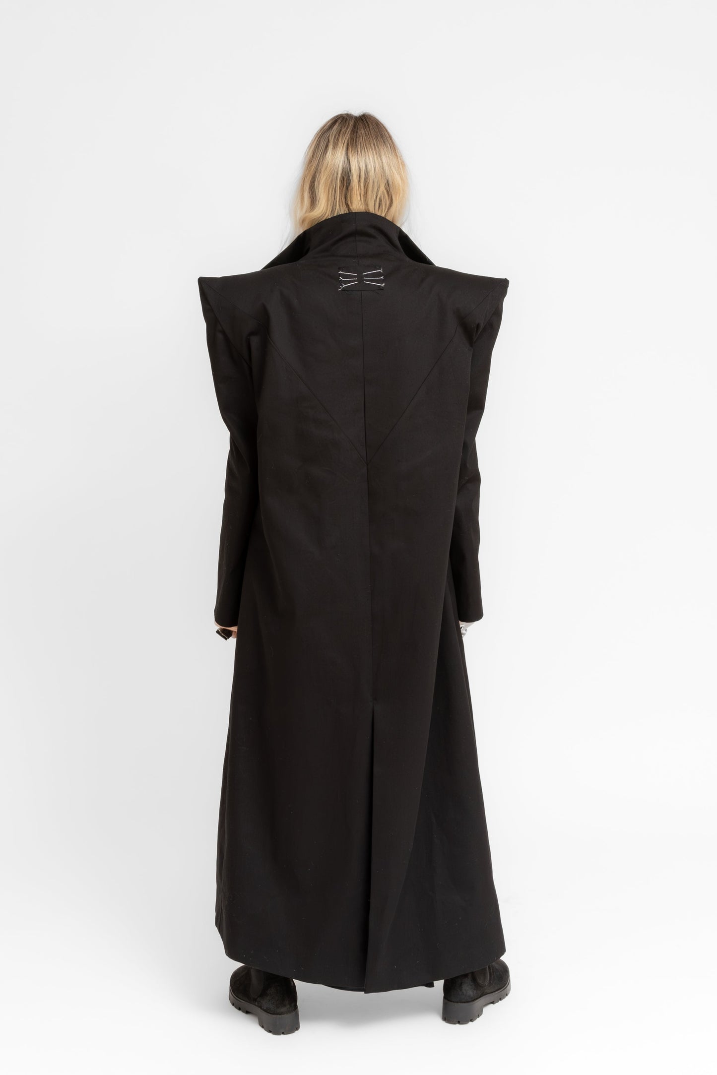 Monolith sharp power shoulders asymmetric long coat