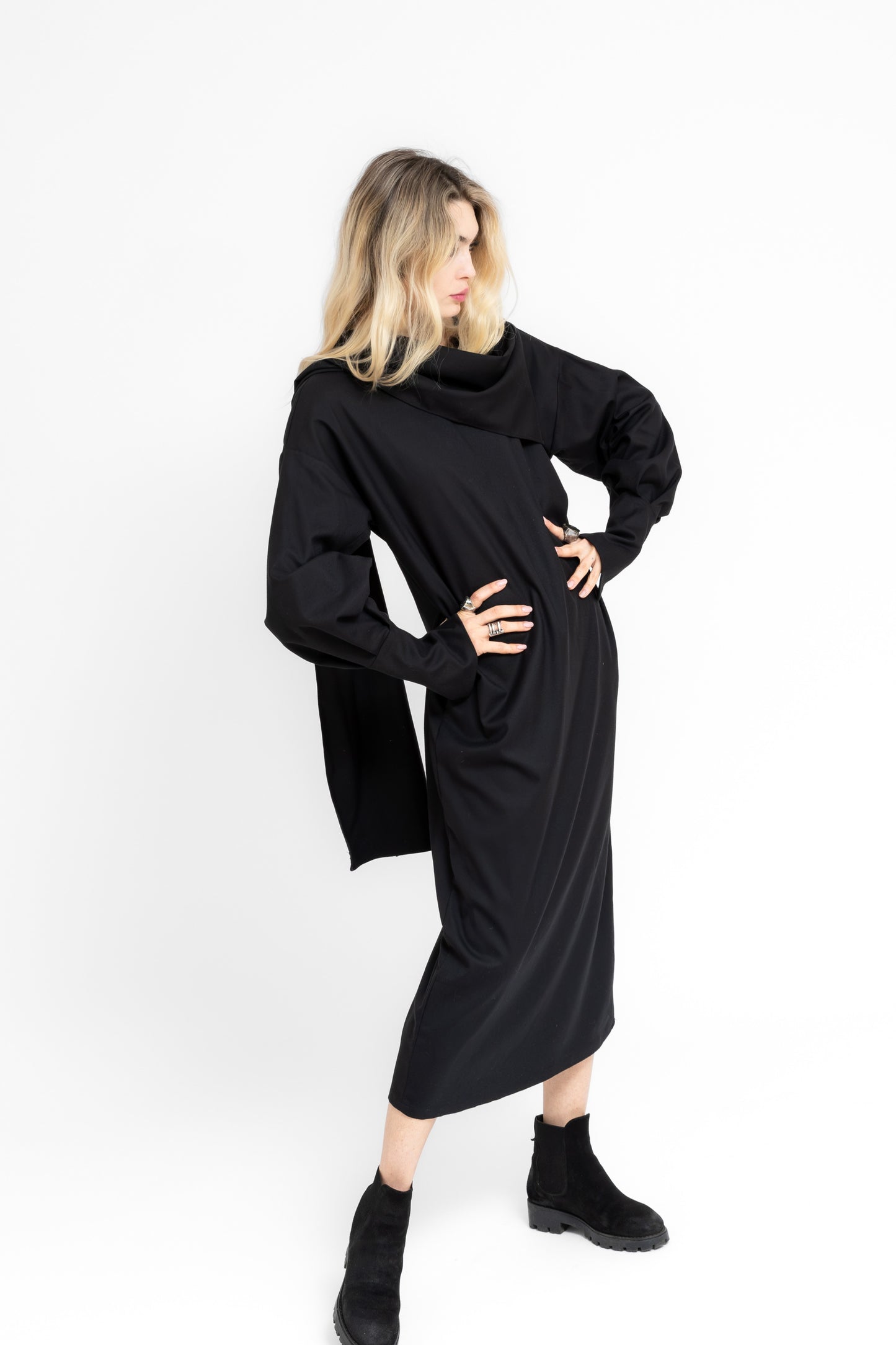 UNLoop dress Geometric floating panel and large cuffs dress