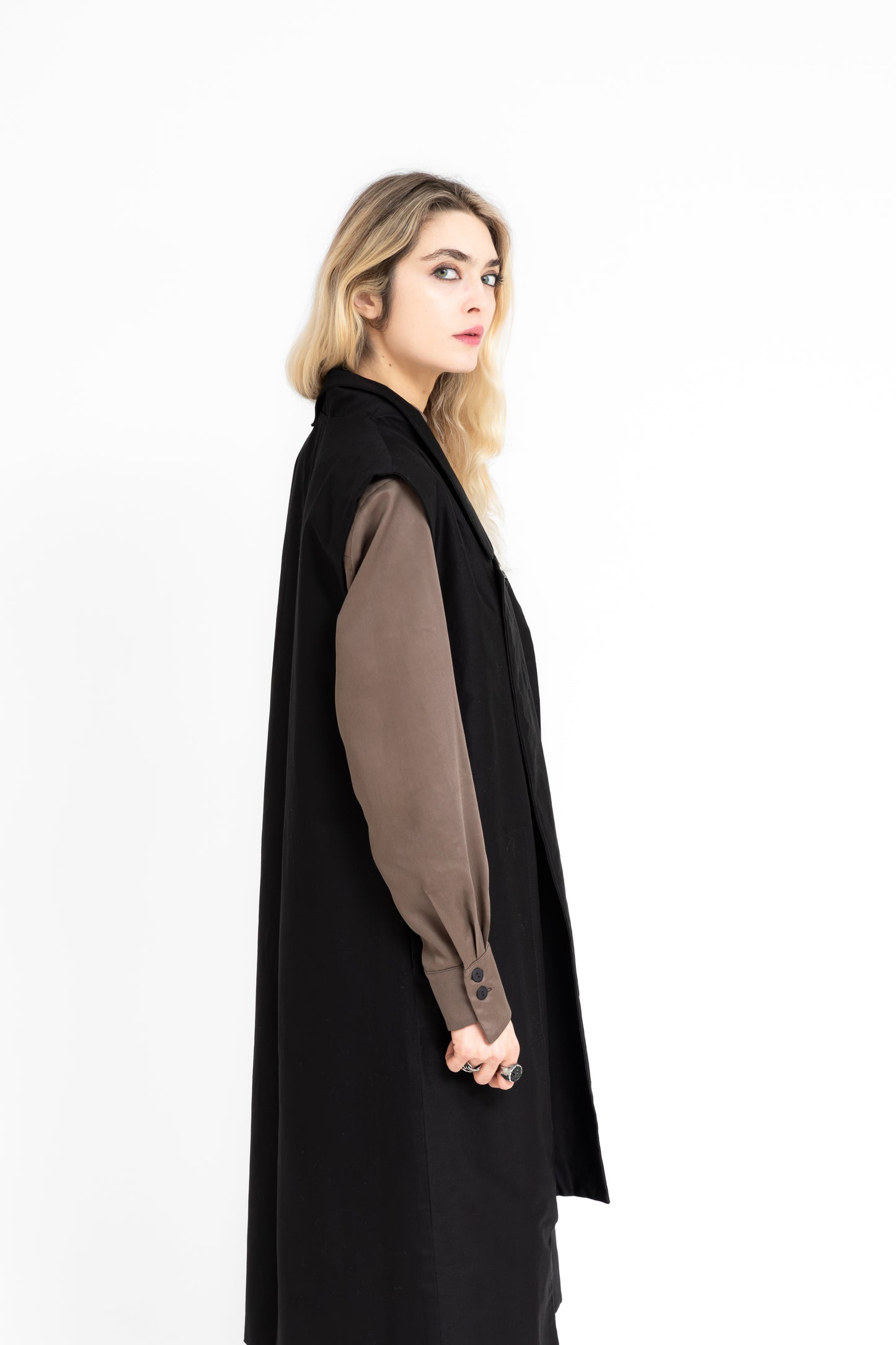 Steinfall structured asymetric cuts long vest