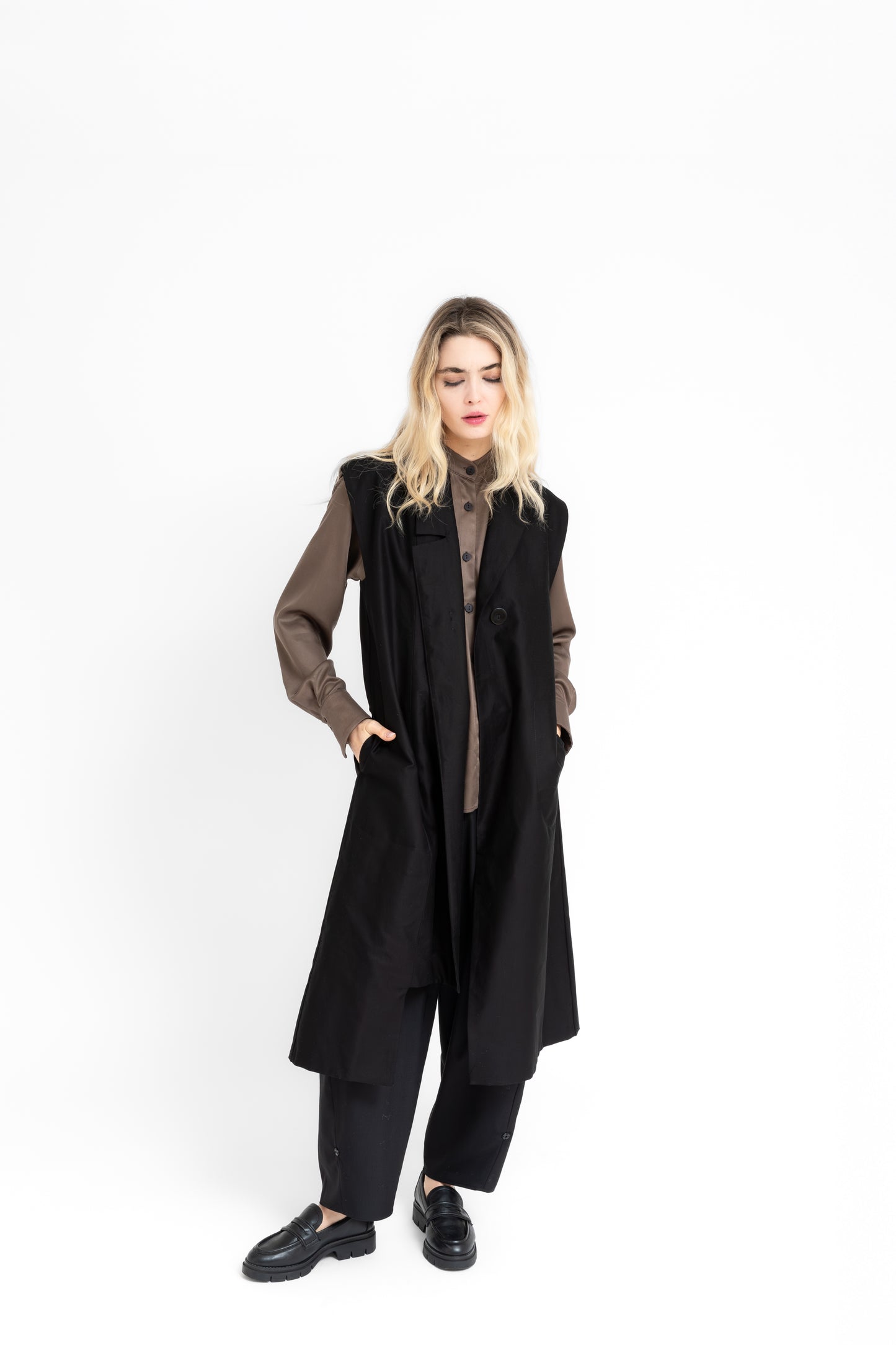Steinfall structured asymetric cuts long vest