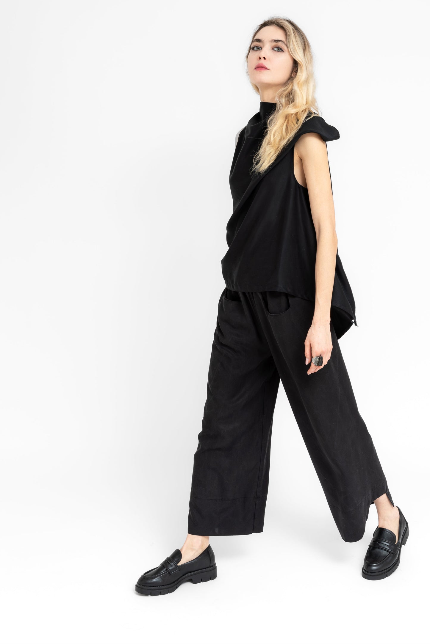 Square Space geometric square cuts cullottes style trousers
