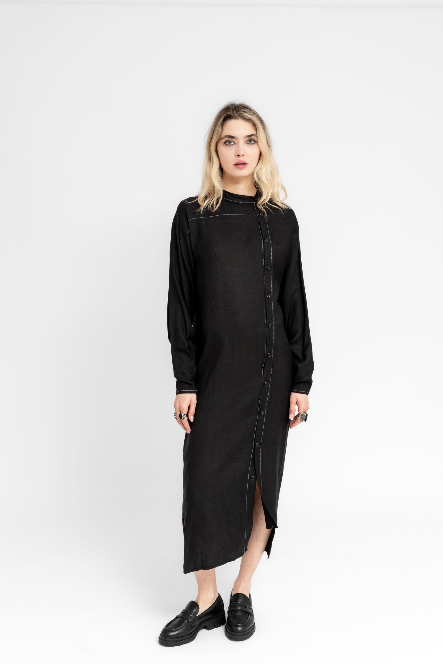 BlackSandstorm | Maxi Shirtdress with contrasting thread details